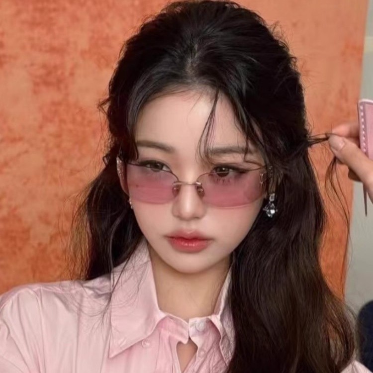 Fashion Streetwear - Futuristic Wrap Around Rimless Sunglasses Gold