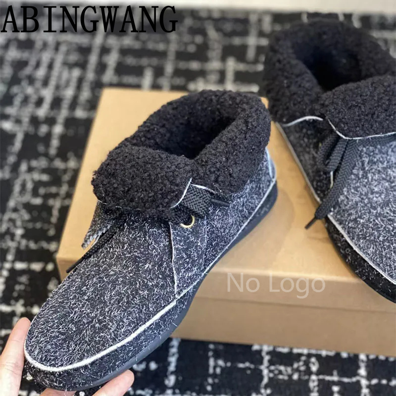 2025 Autumn New Lace Up Round  - огляд і ціна Street Fashion Rome 2025