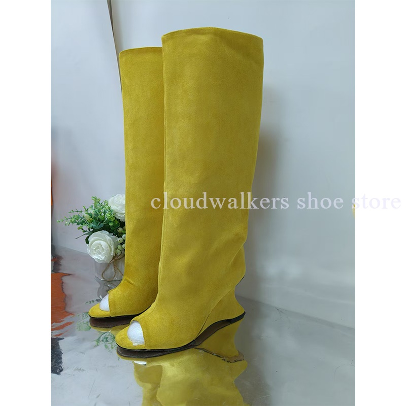New Peep Toe Suede Strange Hee - огляд і ціна Street Fashion Walk