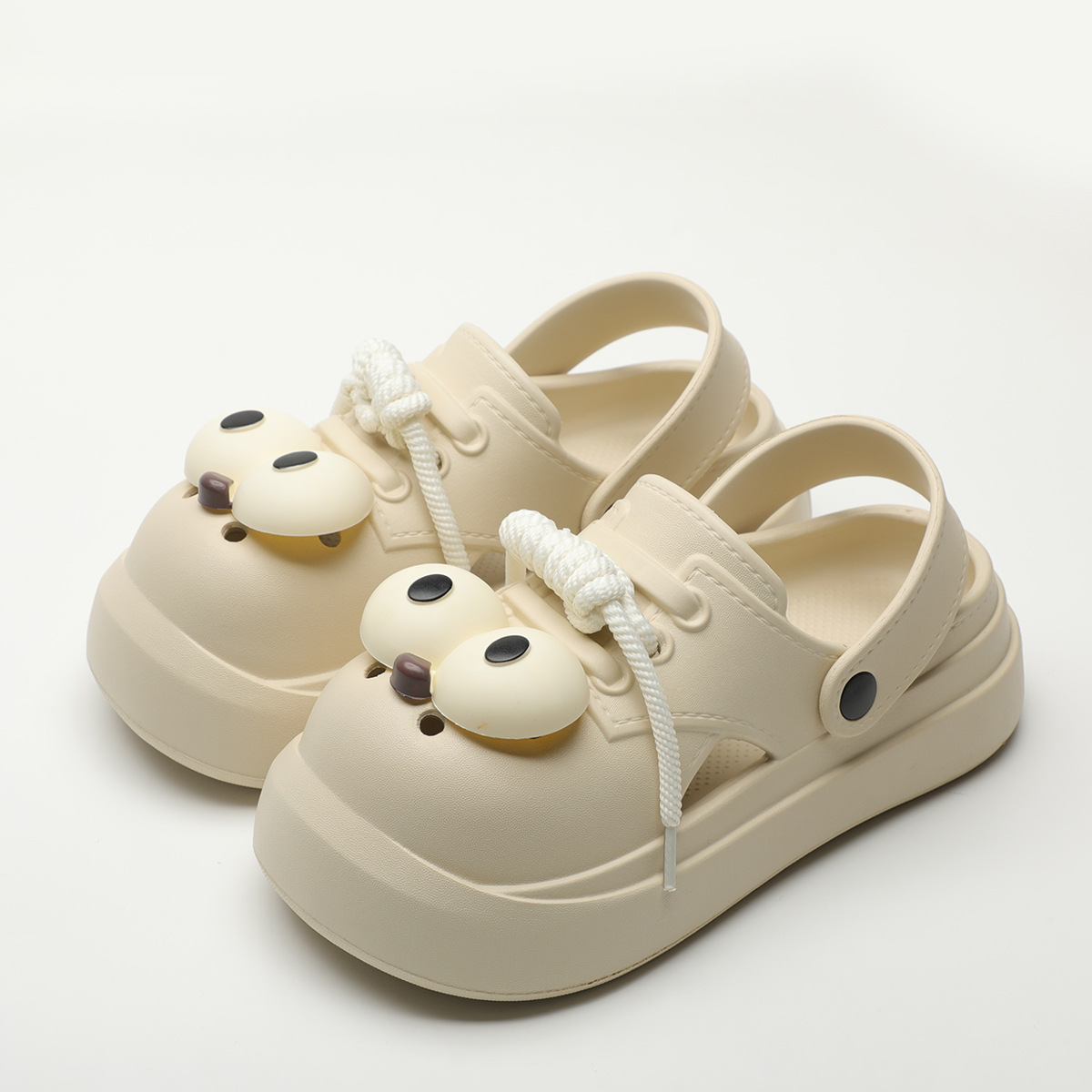 Cute DIY Big Eyes Fashion Clog - огляд і ціна Street Fashion Walk