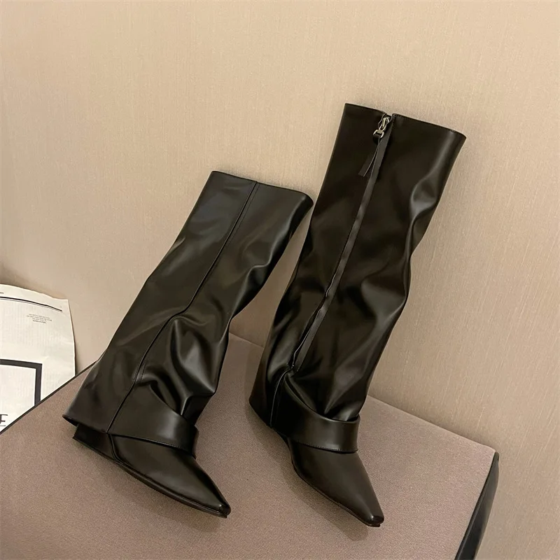 Designer Women Trouser Legs Hi - огляд і ціна Street Fashion Rome 2025