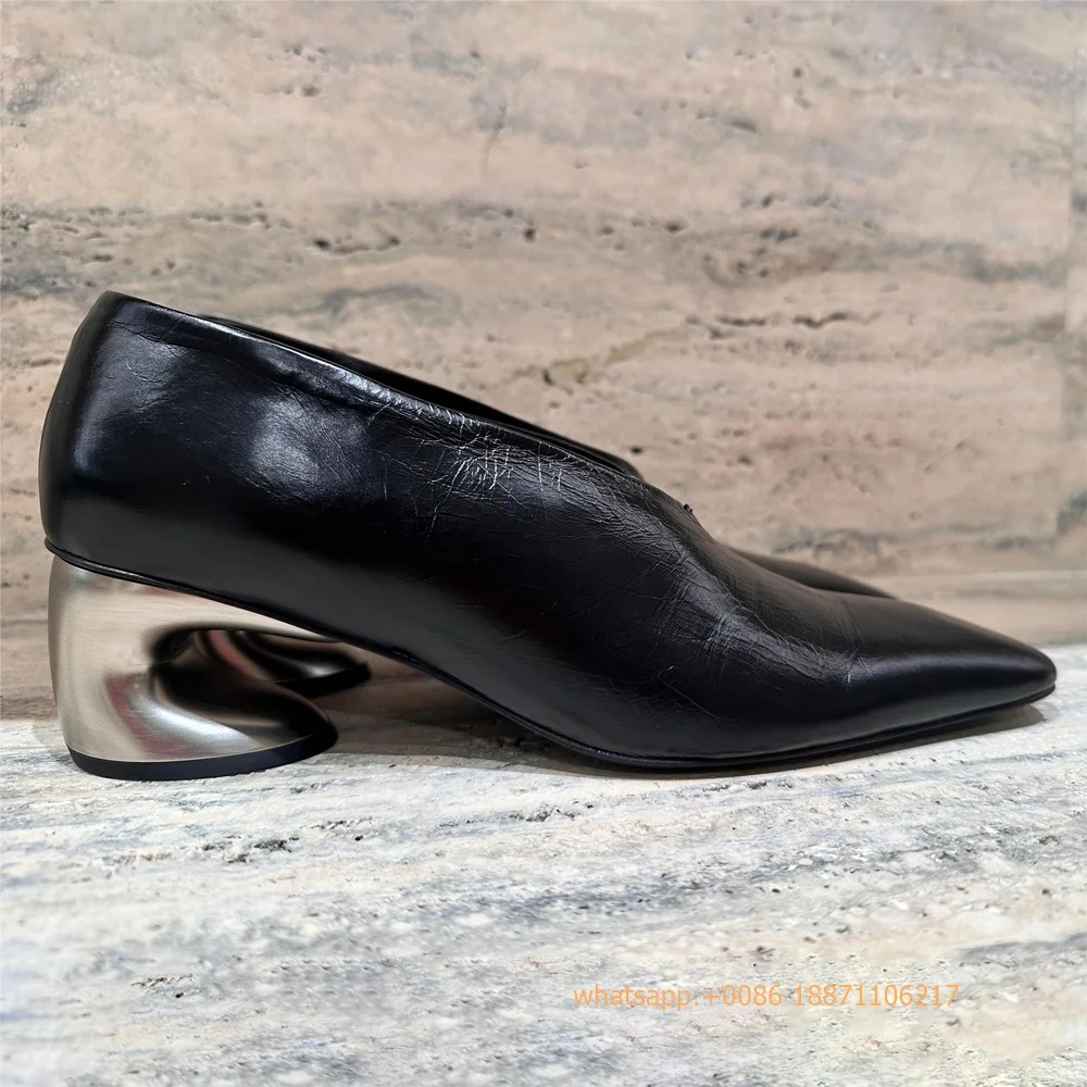 Genuine Leather Weird Heel Wom - огляд і ціна Street Fashion Rome 2025