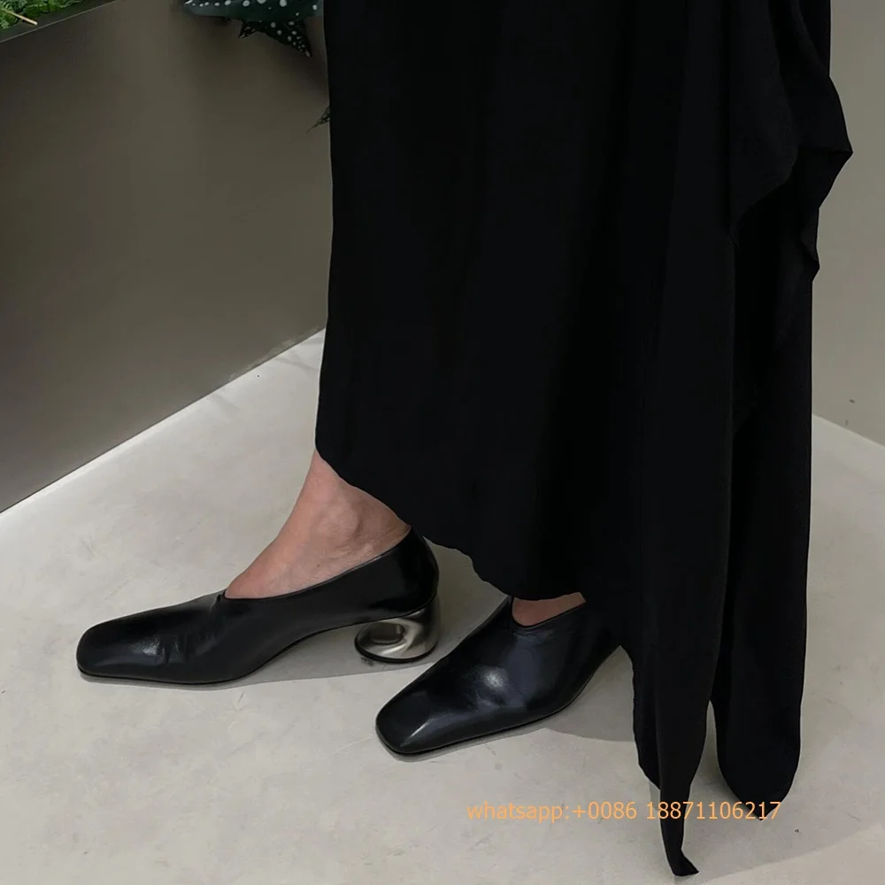 Genuine Leather Weird Heel Wom - огляд і ціна Street Fashion Rome 2025